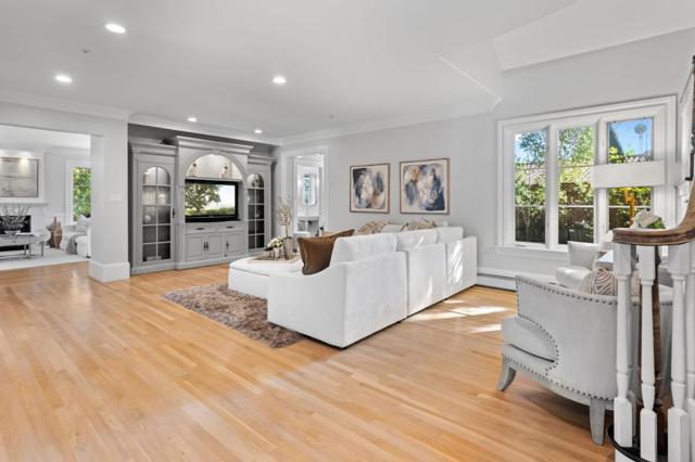 19050 Camino Barco, Saratoga CA: https://media.crmls.org/mediaz/925ac19a-a256-4569-8e59-f66fd336650f.jpg