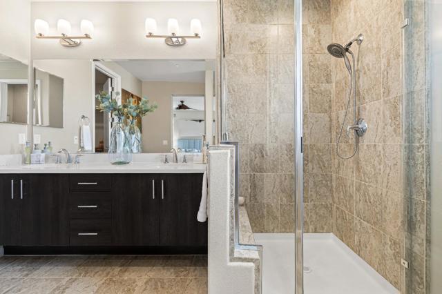 850 Maple Place, East Palo Alto CA: https://media.crmls.org/mediaz/925ac573-03b5-4e30-9320-6677ee7a620b.jpg
