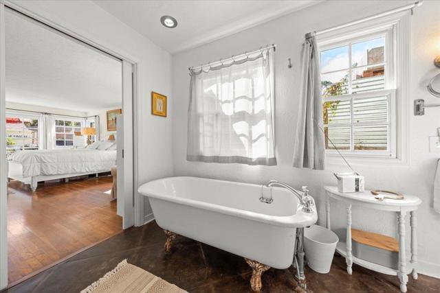 989 Madison Street, Monterey CA: https://media.crmls.org/mediaz/925c7ca8-df4b-4567-9054-7d238961087e.jpg