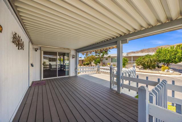 74711 Dillon Road, Desert Hot Springs CA: https://media.crmls.org/mediaz/925c9cd1-e0d2-4f34-b41f-630fe2f7b995.jpg