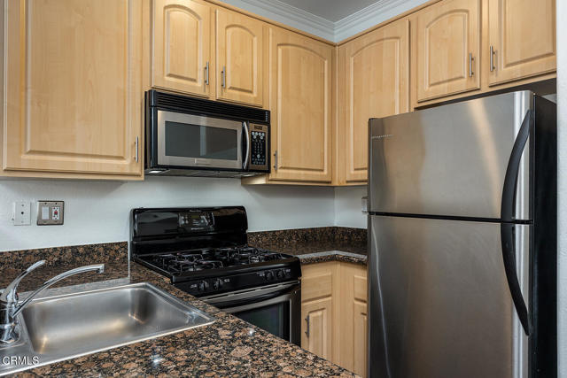 Detail Gallery Image 10 of 26 For 300 N El Molino Ave #309,  Pasadena,  CA 91101 - 0 Beds | 1 Baths