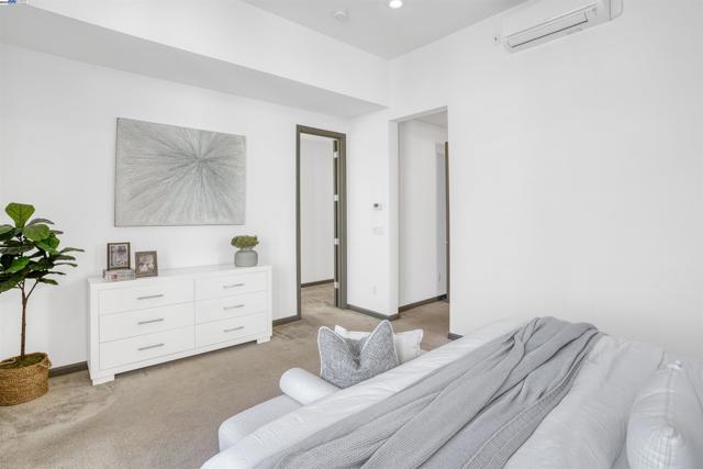 5792 Barley Rd, Dublin CA: https://media.crmls.org/mediaz/925f08d6-1914-4f64-bfb9-b450759a5956.jpg