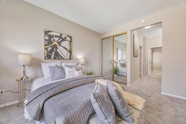 1427 Floribunda Avenue, Burlingame CA: https://media.crmls.org/mediaz/92630e66-4533-4250-bbf4-2158f96a304d.jpg