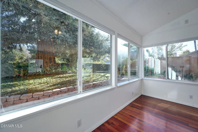3964 Greenwood Street, Newbury Park CA: https://media.crmls.org/mediaz/92632892-6749-4e0b-a096-ad77a45ee7db.jpg