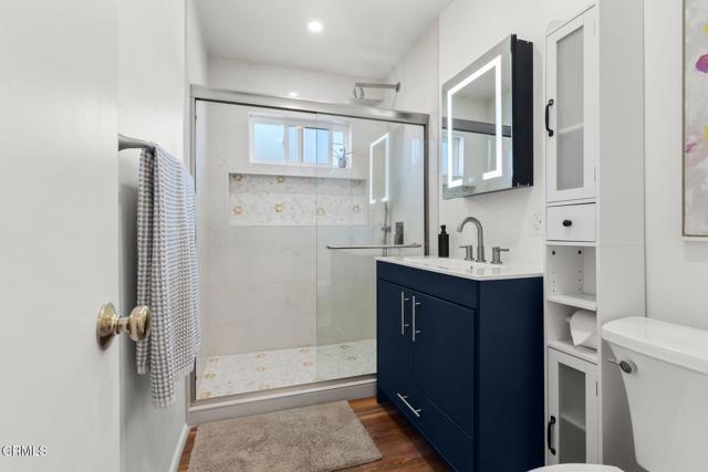 Detail Gallery Image 4 of 20 For 3971 Flower St, Ventura,  CA 93003 - 3 Beds | 1 Baths