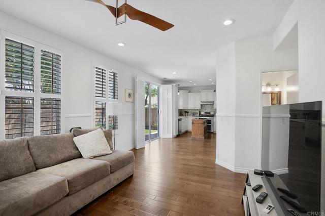 2383 Peacock Valley Road, Chula Vista CA: https://media.crmls.org/mediaz/92639ac6-6c65-43d3-be1a-197299758b29.jpg
