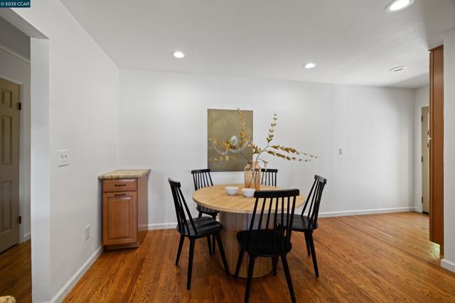 6944 Cedar Ln, Dublin CA: https://media.crmls.org/mediaz/9263b3d2-a081-42a5-afd1-9e13e2f9de05.jpg