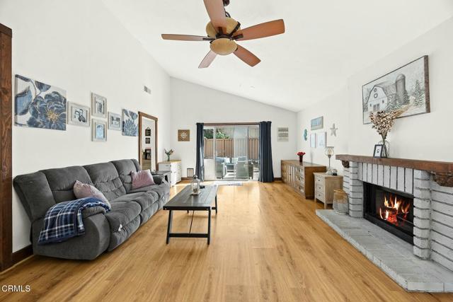 16606 Shinedale Drive, Canyon Country CA: https://media.crmls.org/mediaz/92640ada-cd0a-4d60-a847-3f6fa3eeaa4f.jpg