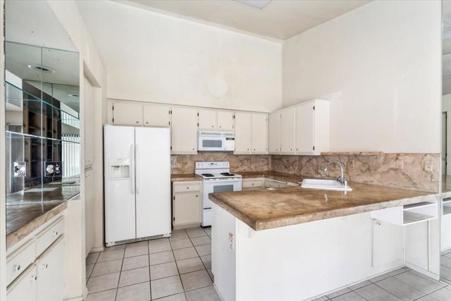 42764 Sand Dune Drive, Palm Desert, CA 92211