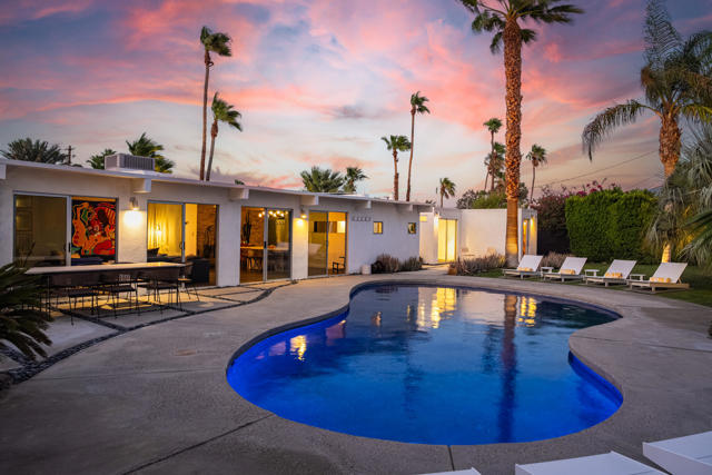 503 E Laurel Circle, Palm Springs, CA 92262