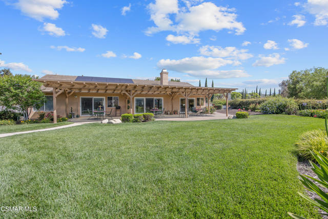 12490 Ridge Drive, Santa Rosa CA: https://media.crmls.org/mediaz/9265c40c-d5a4-4069-9964-edc1a55e6cf1.jpg