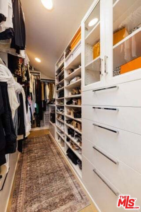 California Closets - Primary walk-in