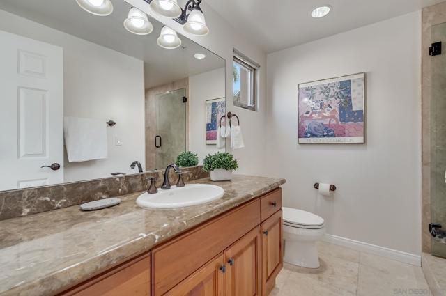 Image 18 of 47 For 7530 Draper Ave  2