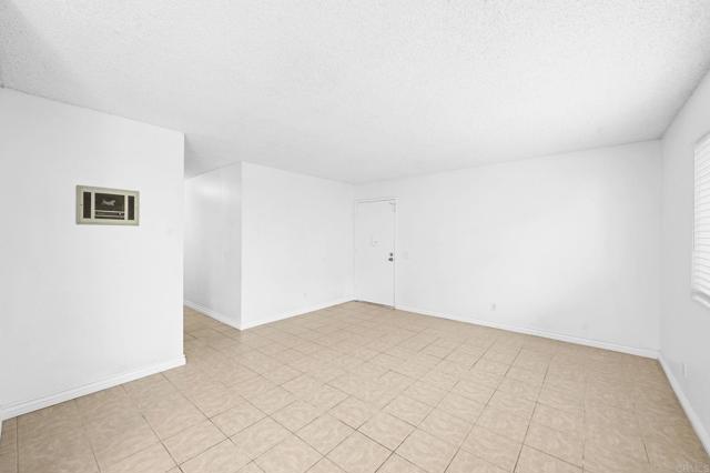 Photo #5: PTP2407368 Listing 