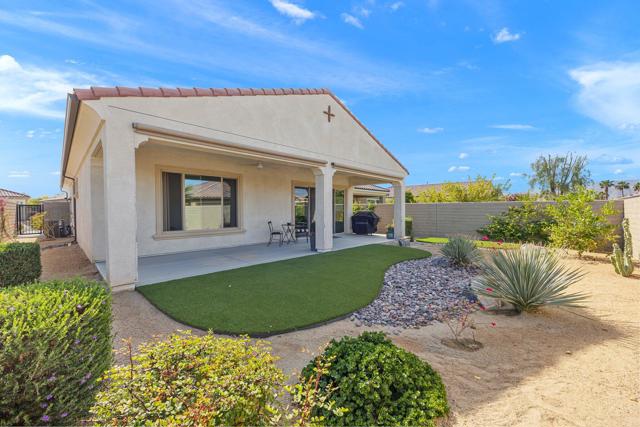 62 Syrah, Rancho Mirage CA: https://media.crmls.org/mediaz/92696f29-d2d6-4f7d-941f-9a034a043e99.jpg