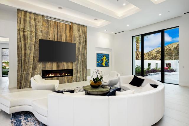 53985 Del Gato Drive, La Quinta CA: https://media.crmls.org/mediaz/9269b28f-cd5f-405b-bfb4-ede781d32856.jpg