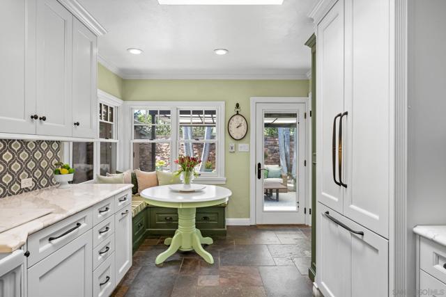 260 27Th St, Del Mar CA: https://media.crmls.org/mediaz/926b25bd-2722-4017-9c29-f9c0b18d9f78.jpg