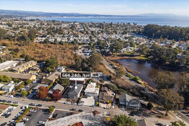 664 24th Avenue, Santa Cruz CA: https://media.crmls.org/mediaz/926bb40e-6a72-4c86-8df6-78cb1e1d4e2d.jpg