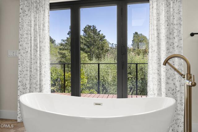 1820 Ramona Drive, Camarillo CA: https://media.crmls.org/mediaz/926c65ee-63a0-4bdf-8247-b65dc7f837f1.jpg