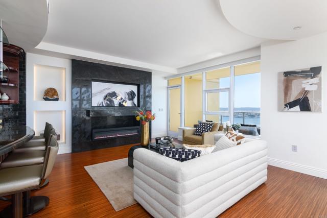 1325 Pacific Highway, San Diego CA: https://media.crmls.org/mediaz/926cae07-961e-4902-9053-34a78476a631.jpg