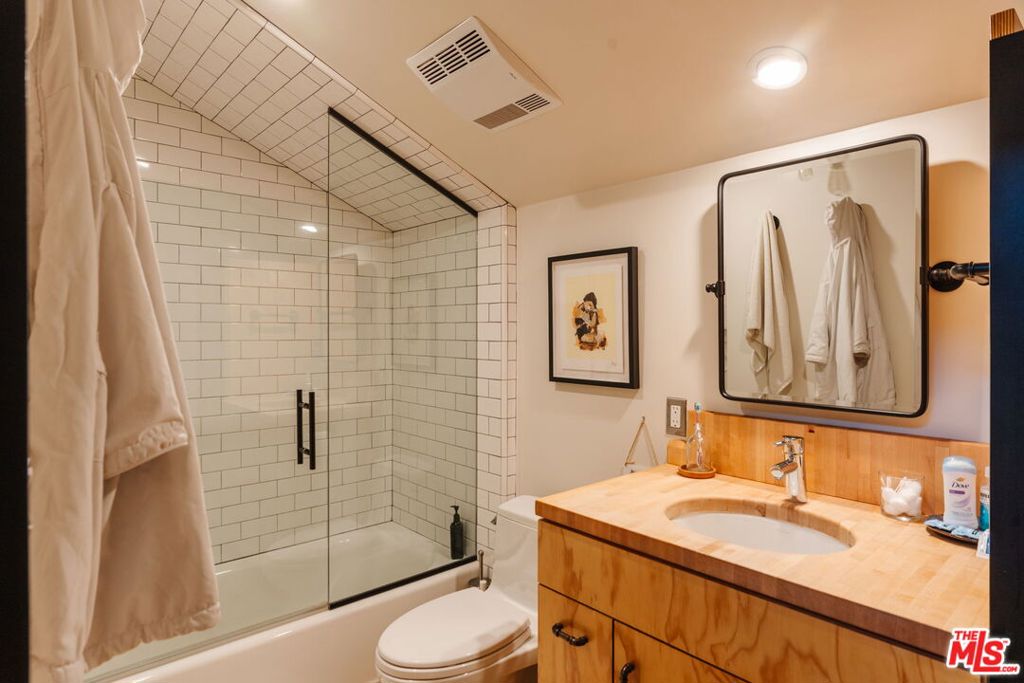 MLS #26856455 image #40