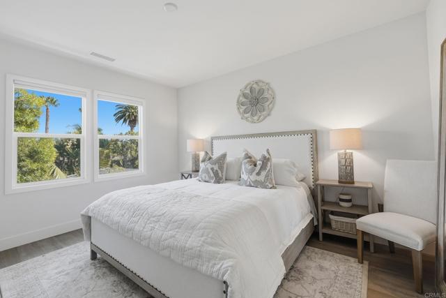 Detail Gallery Image 50 of 74 For 374 Fulvia St, Encinitas,  CA 92024 - 4 Beds | 4/1 Baths