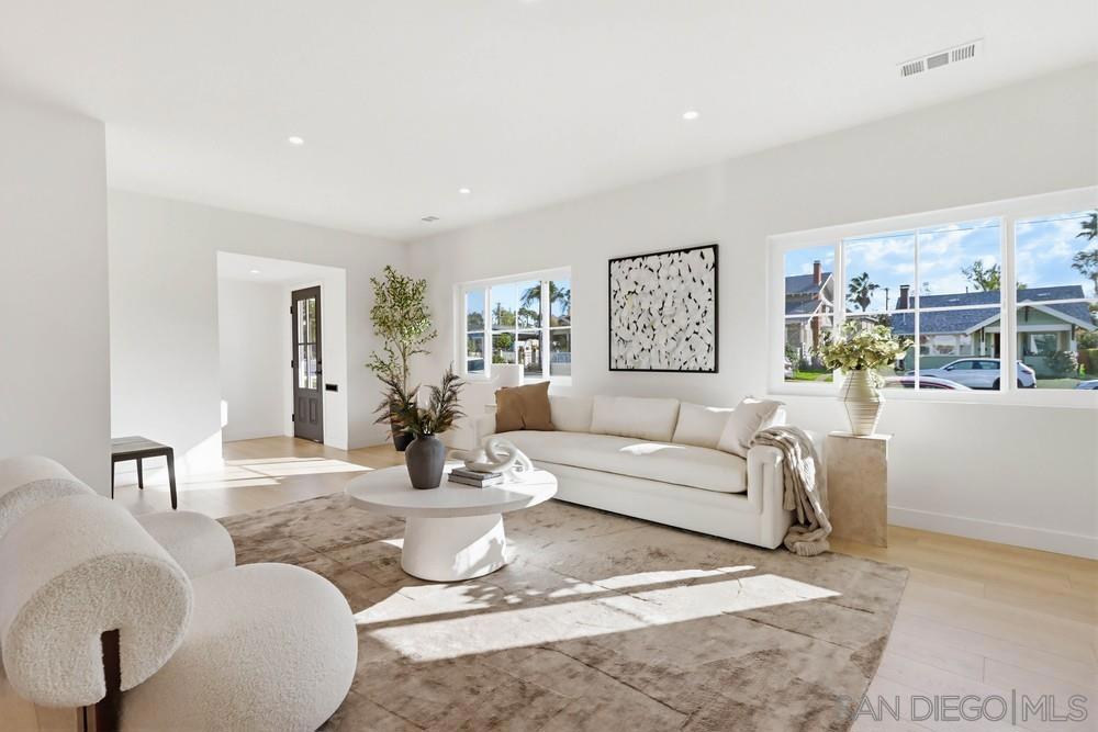 1056 Lincoln Ave - photo 9