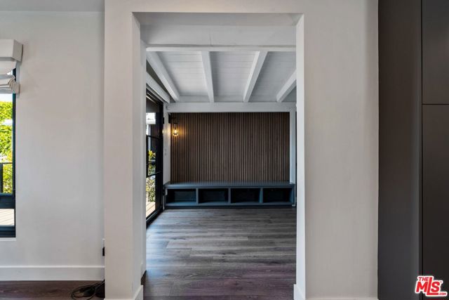 29500 Heathercliff Road, Malibu CA: https://media.crmls.org/mediaz/926f9d98-02e4-47ab-9853-c178f9f99795.jpg