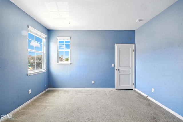 29039 Shorecliff Circle, Menifee CA: https://media.crmls.org/mediaz/92708eeb-e2d8-4a36-990a-7f65af775c25.jpg