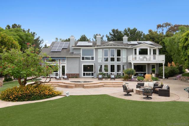 521 Latigo Row, Encinitas CA: https://media.crmls.org/mediaz/9270fd74-d71c-4d90-abf2-7e5e3cc47ed1.jpg