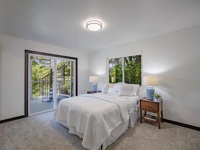 609 Encino Drive, Aptos CA: https://media.crmls.org/mediaz/9272584d-cda8-4343-8fb8-384ffcde9e0c.jpg