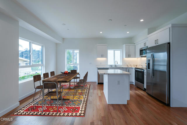 Detail Gallery Image 3 of 29 For 517 N Avenue 50, Los Angeles,  CA 90042 - 4 Beds | 3 Baths