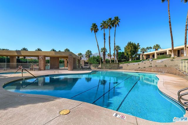 23237613 Listing Image 31