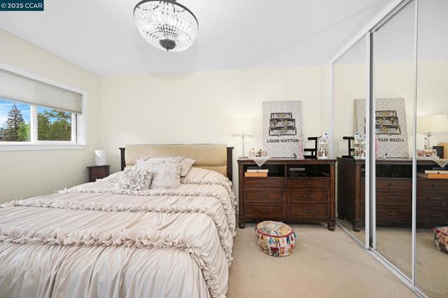 2180 Geary Road, Pleasant Hill CA: https://media.crmls.org/mediaz/9275541a-743b-47ee-a38c-1b66c3d609e0.jpg