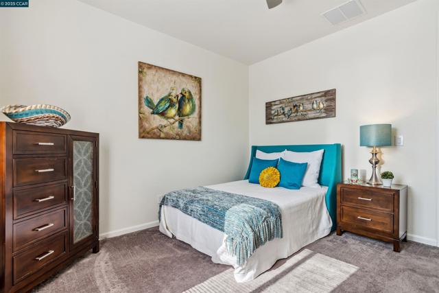 1840 Tanglewood Ln, Brentwood CA: https://media.crmls.org/mediaz/92755acd-1e54-4aaa-9089-cd21b3fe760a.jpg