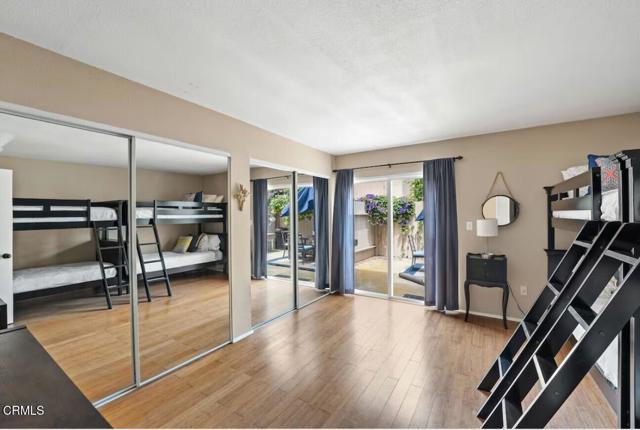 Detail Gallery Image 11 of 31 For 1121 Pittsfield Ln, Ventura,  CA 93001 - 3 Beds | 3 Baths