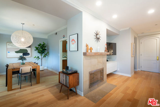 1220 Yale Street, 2 photo 6