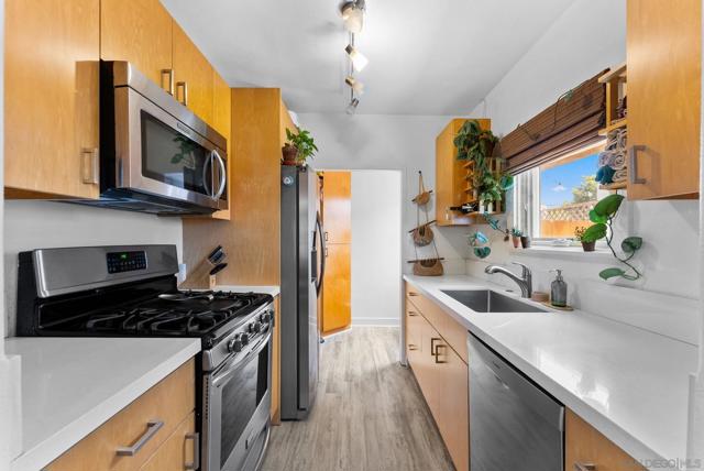 4479 38th Street, San Diego CA: https://media.crmls.org/mediaz/9276c55e-c316-4810-949c-178200cf54df.jpg