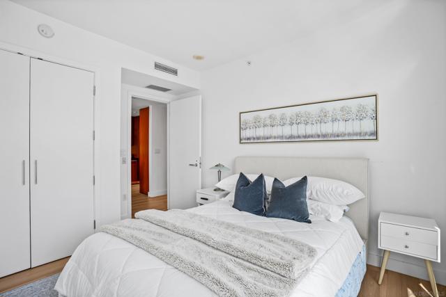 1205 Pacific Hwy, San Diego CA: https://media.crmls.org/mediaz/92780a0e-be35-4b23-a719-8678154c8bea.jpg