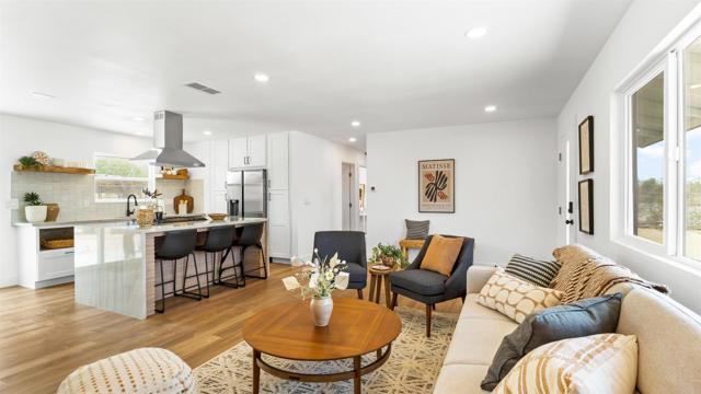Detail Gallery Image 6 of 33 For 4758 Avenida La Mirada, Joshua Tree,  CA 92252 - 3 Beds | 2 Baths