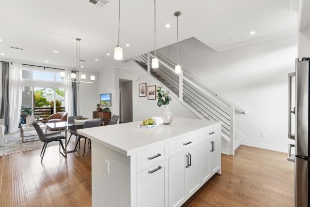 609 E Evelyn Avenue, Sunnyvale CA: https://media.crmls.org/mediaz/9278cca5-9932-4244-958e-c069130c29ca.jpg
