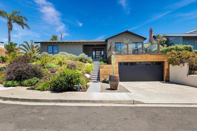 5341 Linda Way, La Jolla CA: https://media.crmls.org/mediaz/9279df43-573e-4e4a-ba4d-e0c7849f8227.jpg