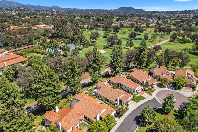17635 Parlange Pl, San Diego CA: https://media.crmls.org/mediaz/9279f916-106e-4d95-8e9a-6895210bfbef.jpg