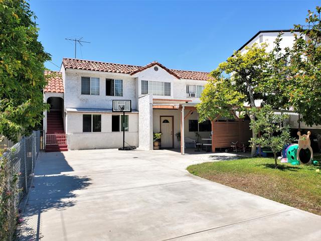 3111 Silver Lake Blvd, Los Angeles, CA 90039