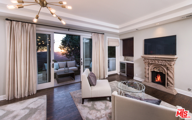 12000 CREST Court