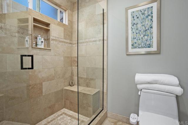 560 San Andres Dr., Solana Beach CA: https://media.crmls.org/mediaz/927ab2d2-9d54-4135-ab4a-4634ef0da530.jpg