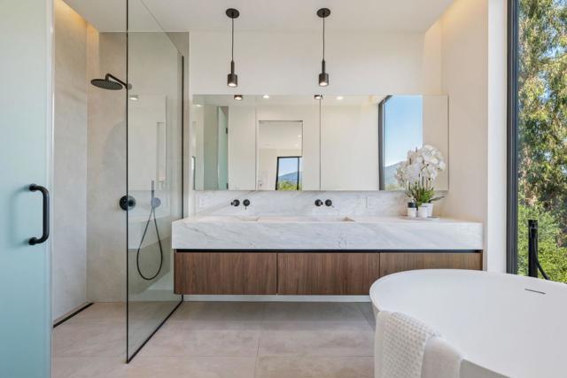 25251 La Rena Lane, Los Altos Hills CA: https://media.crmls.org/mediaz/927cad8b-7e76-46d7-97f7-4f2ae784164b.jpg