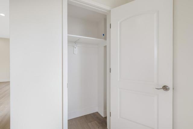 401 San Luis Avenue, Watsonville CA: https://media.crmls.org/mediaz/927d1bd1-6afd-49a2-8a03-47c49126c50e.jpg