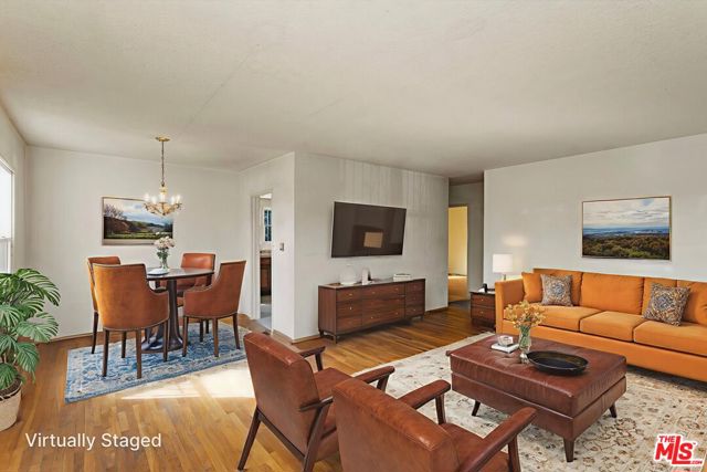4030 Boise Avenue, Los Angeles CA: https://media.crmls.org/mediaz/927f75d2-f6ae-4384-b450-1c3e7c8d0f3c.jpg