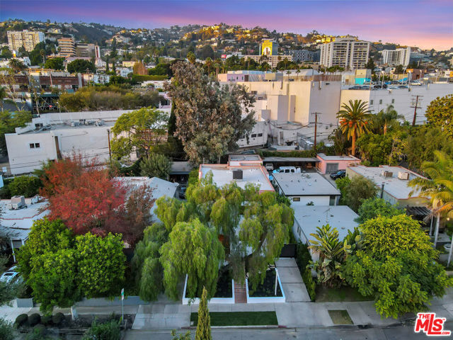 8617 Rugby Drive, West Hollywood CA: https://media.crmls.org/mediaz/927fcd0b-be39-4366-bec9-f3c12bd9c294.jpg